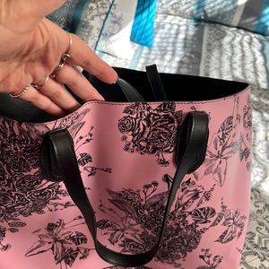 Victoria Secret tote